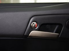 2011款 2.0T 自动 两驱豪华导航版 5座