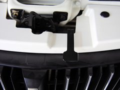2011款 2.0T 自动 两驱豪华导航版 5座