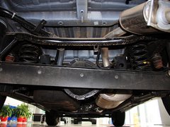 2011款 2.0T 自动 两驱豪华导航版 5座