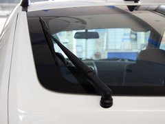 2011款 2.0T 自动 两驱豪华导航版 5座