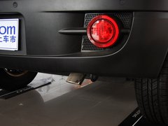 2011款 2.0T 自动 两驱豪华导航版 5座