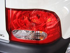 2011款 2.0T 自动 两驱豪华导航版 5座