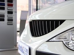 2011款 2.0T 自动 两驱豪华导航版 5座