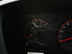 2011款 2.0T 自动 四驱豪华导航版 5座