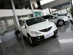 2011款 2.0T 自动 四驱豪华导航版 5座