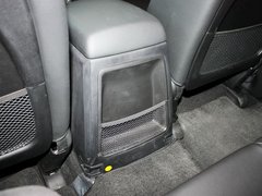 2011款 2.0T 自动 四驱豪华导航版 5座