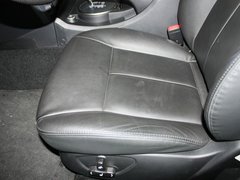 2011款 2.0T 自动 四驱豪华导航版 5座