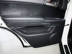 2011款 2.0T 自动 四驱豪华导航版 5座