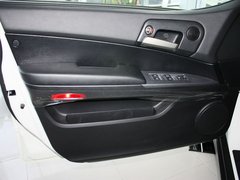 2011款 2.0T 自动 四驱豪华导航版 5座