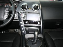 2011款 2.0T 自动 四驱豪华导航版 5座