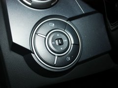 2011款 2.0T 自动 四驱豪华导航版 5座