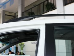 2011款 2.0T 自动 四驱豪华导航版 5座