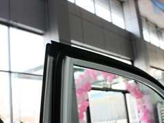 2011款 2.0T 自动 四驱豪华导航版 5座