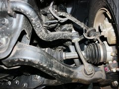 2011款 2.0T 自动 四驱豪华导航版 5座
