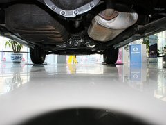 2011款 2.0T 自动 四驱豪华导航版 5座
