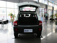 2011款 2.0T 自动 四驱豪华导航版 5座