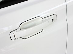 2011款 2.0T 自动 四驱豪华导航版 5座