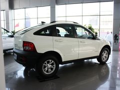 2011款 2.0T 自动 四驱豪华导航版 5座