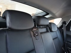 2011款 2.3L 自动 四驱豪华导航版 5座