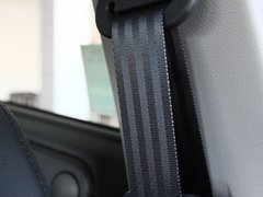 2011款 2.3L 自动 四驱豪华导航版 5座