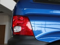 2011款 2.3L 自动 四驱豪华导航版 5座