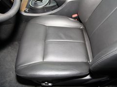 2011款 2.3L 自动 四驱豪华导航版 5座