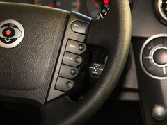 2011款 2.3L 自动 四驱豪华导航版 5座