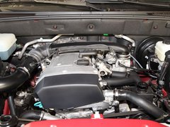 2011款 2.3L 自动 四驱豪华导航版 5座
