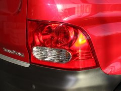 2011款 2.3L 自动 四驱豪华导航版 5座