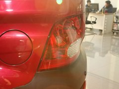 2011款 2.3L 自动 四驱豪华导航版 5座