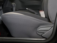 2012款 1.5L 手动 标准型