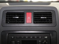 2012款 1.5L 手动 标准型