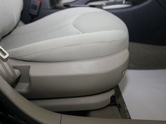 2012款 1.6L 自动 时尚型