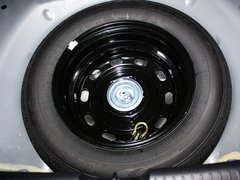 2012款 1.6L 手动 天窗版