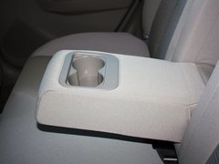 2012款 1.6L 手动 天窗版