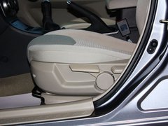 2012款 1.6L 手动 天窗版