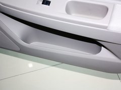 2012款 1.6L 手动 天窗版