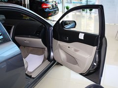 2012款 1.6L 手动 天窗版