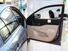2012款 1.6L 手动 天窗版