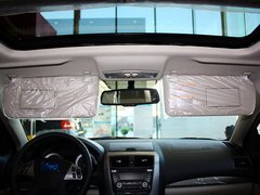 2012款 1.6L 手动 天窗版
