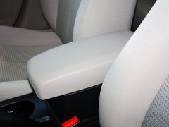 2012款 1.6L 手动 天窗版