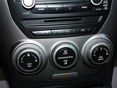 2012款 1.6L 手动 天窗版