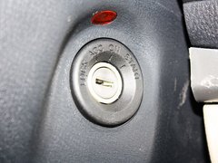 2012款 1.6L 手动 天窗版