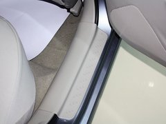 2012款 1.6L 手动 天窗版