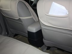 2012款 1.6L 自动 天窗版