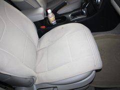 2012款 1.6L 自动 天窗版