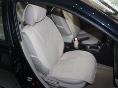 2012款 1.6L 自动 天窗版