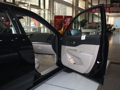 2012款 1.6L 自动 天窗版