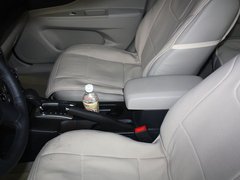 2012款 1.6L 自动 天窗版