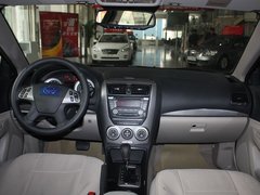 2012款 1.6L 自动 天窗版